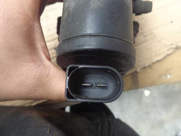 MACHOIRE ARRIERE DROITE VOLVO V60 2013 (ELECTRIQUE) - Vue 3